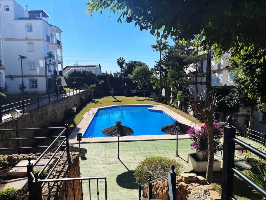 Apartamento En Estepona Marbella מראה חיצוני תמונה